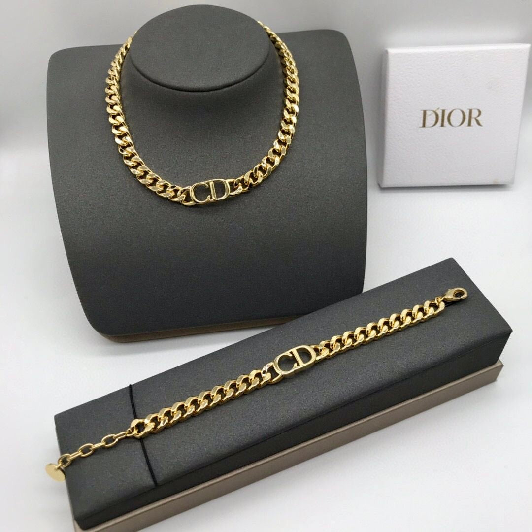 Set de Collar y Pulsera